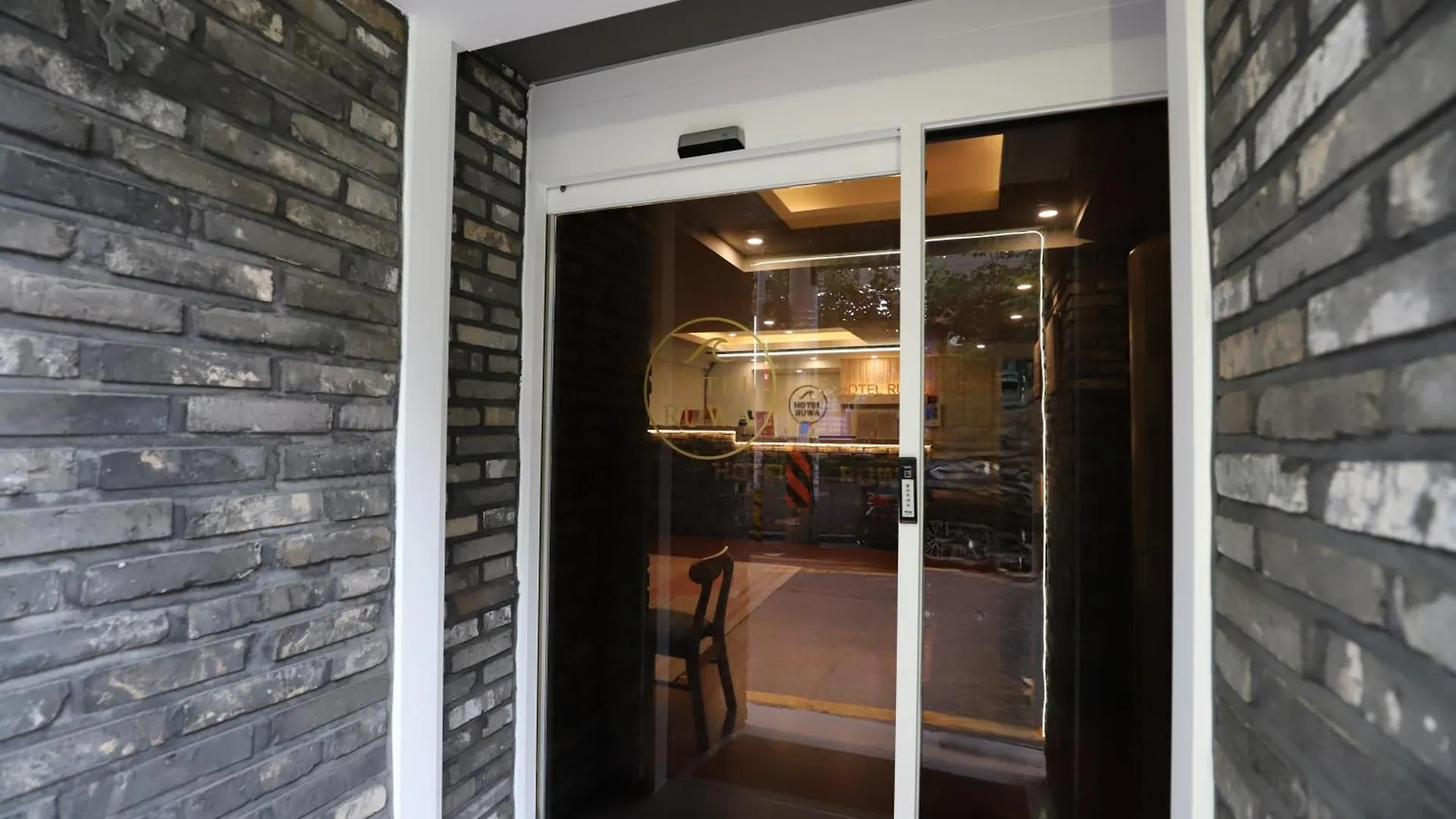 Incheon Bupyeong Hotel Ruwa